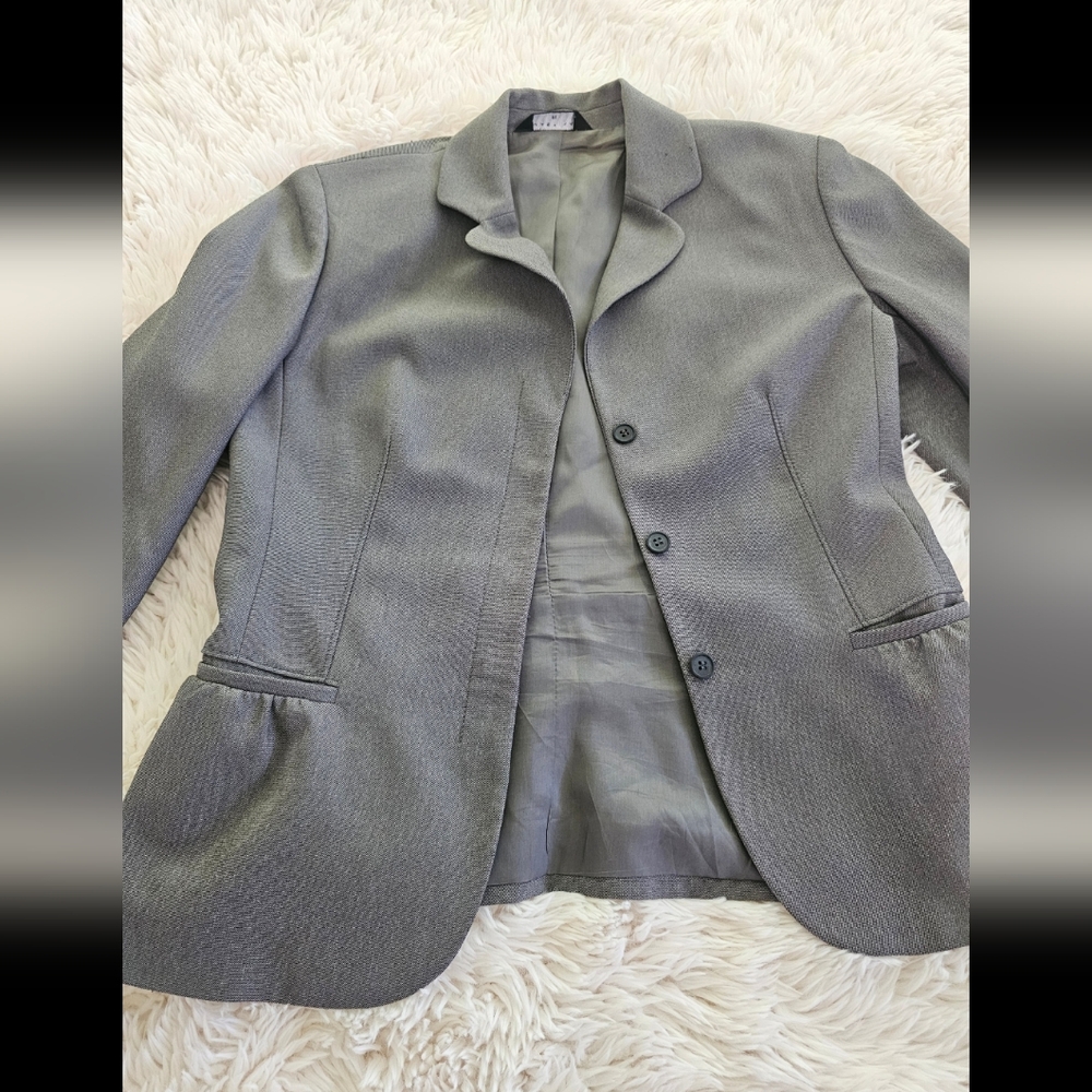 Mastina Gray Blazer and Skirt Set - Picture 3 of 7